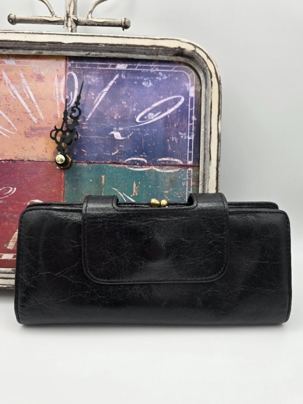 Vintage HOBO Rachel black leather trifold kisslock wallet